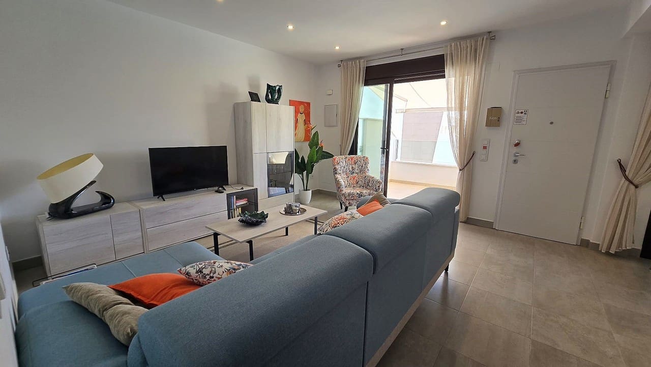2 Zimmer Apartment zu verkaufen in Pilar de la Horadada - 295.000 € (Ref: 9305086)