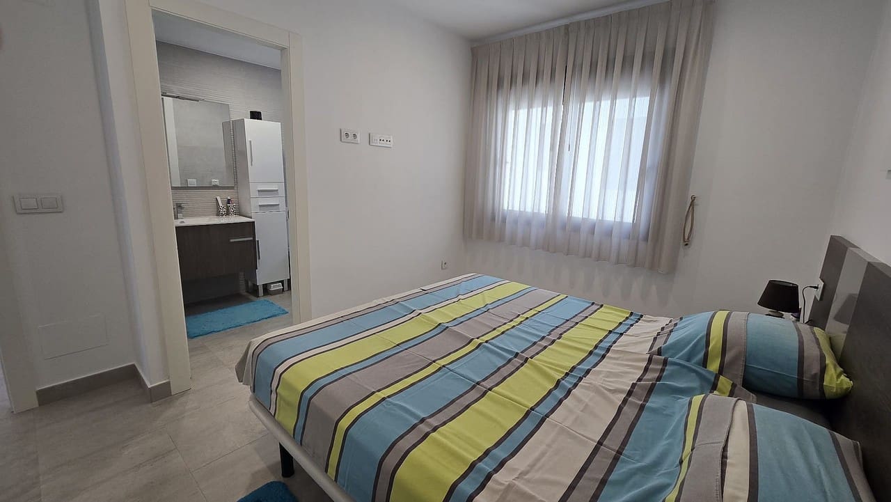 2 Zimmer Apartment zu verkaufen in Pilar de la Horadada - 295.000 € (Ref: 9305086)