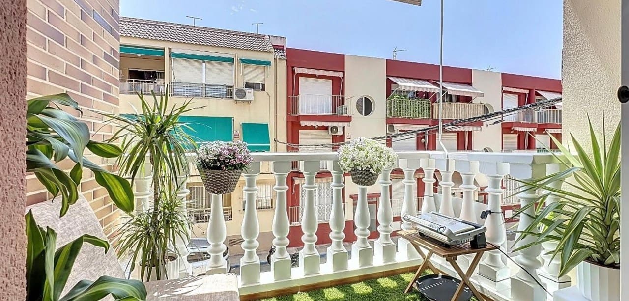 2 soveværelse Lejlighed til salg i San Pedro del Pinatar med swimmingpool garage - € 257.000 (Ref: 9317367)