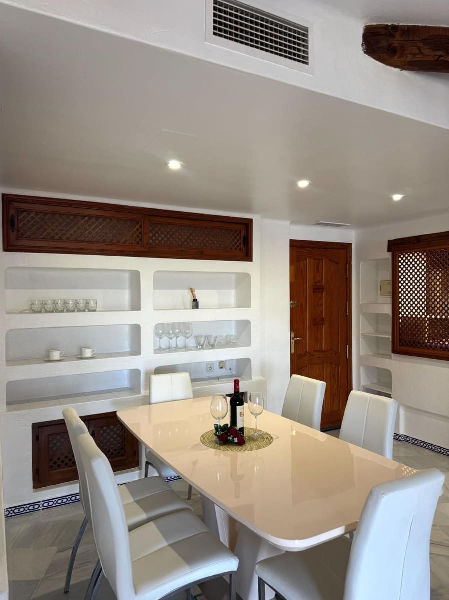 Ático de 3 habitaciones en Torrevieja en venta - 319.000 € (Ref: 9317374)