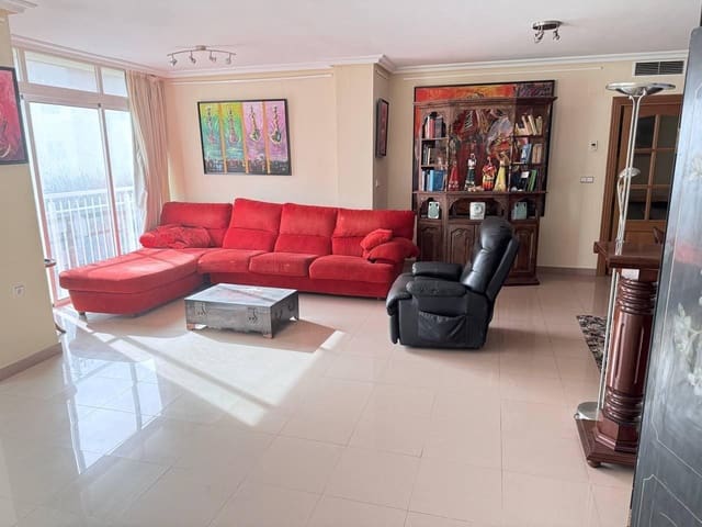 4 chambre Appartement à vendre à Dehesa de Campoamor, Orihuela avec piscine - 299 900 € (Ref: 9317380)