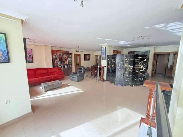 4 chambre Appartement à vendre à Dehesa de Campoamor, Orihuela avec piscine - 299 900 € (Ref: 9317380)