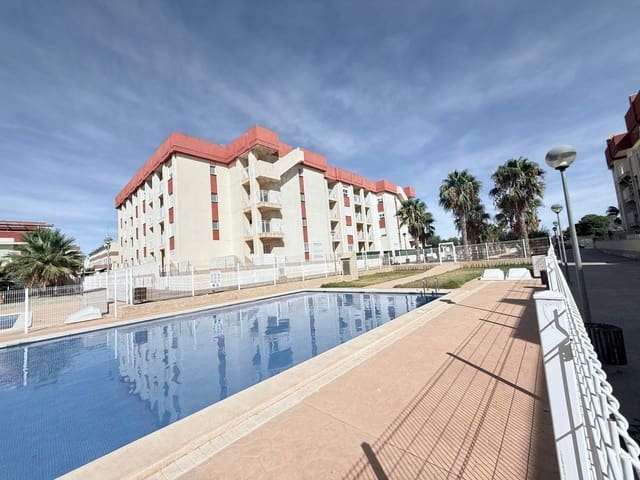 4 chambre Appartement à vendre à Dehesa de Campoamor, Orihuela avec piscine - 299 900 € (Ref: 9317380)