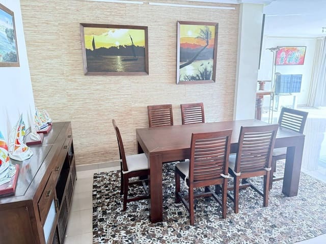 4 chambre Appartement à vendre à Dehesa de Campoamor, Orihuela avec piscine - 299 900 € (Ref: 9317380)