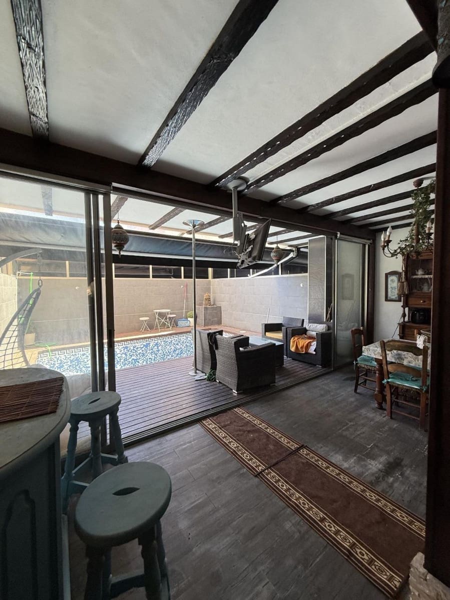4 chambre Maison de Ville à vendre à Torrevieja - 365 000 € (Ref: 9317381)