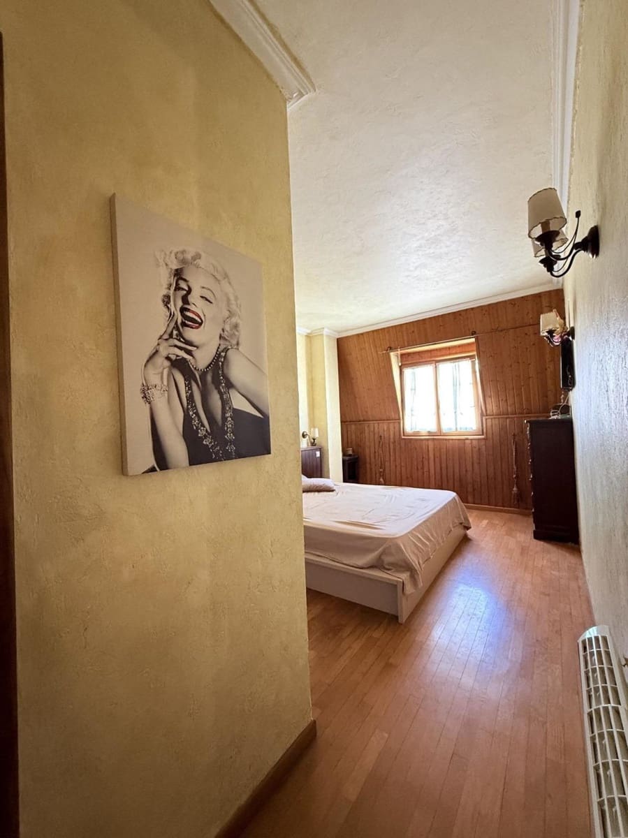 4 chambre Maison de Ville à vendre à Torrevieja - 365 000 € (Ref: 9317381)