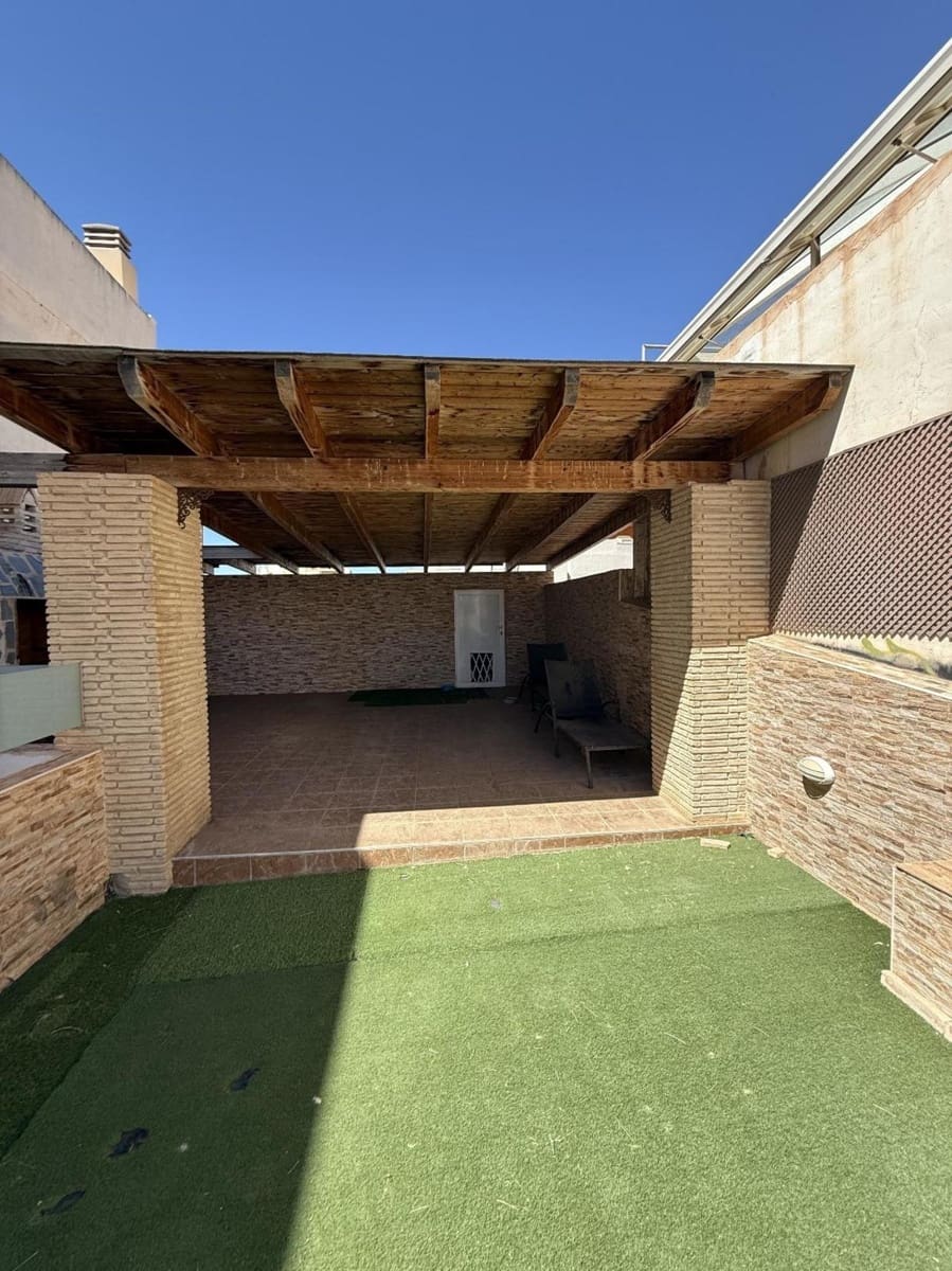 4 chambre Maison de Ville à vendre à Torrevieja - 365 000 € (Ref: 9317381)