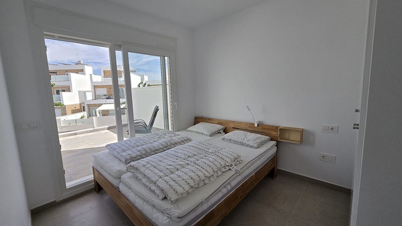 3 slaapkamer Villa te koop in San Pedro del Pinatar - € 397.000 (Ref: 9317409)