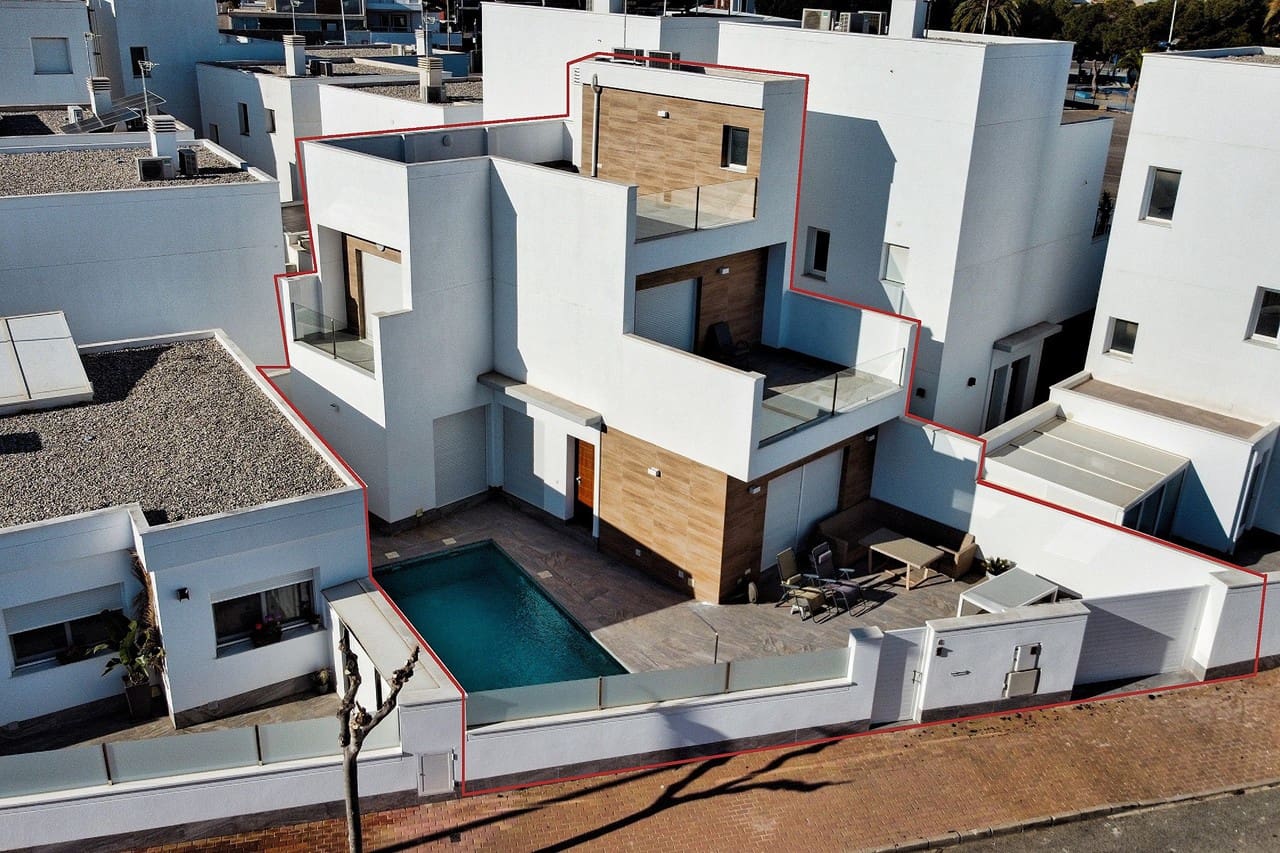 3 Zimmer Villa zu verkaufen in San Pedro del Pinatar - 397.000 € (Ref: 9317409)