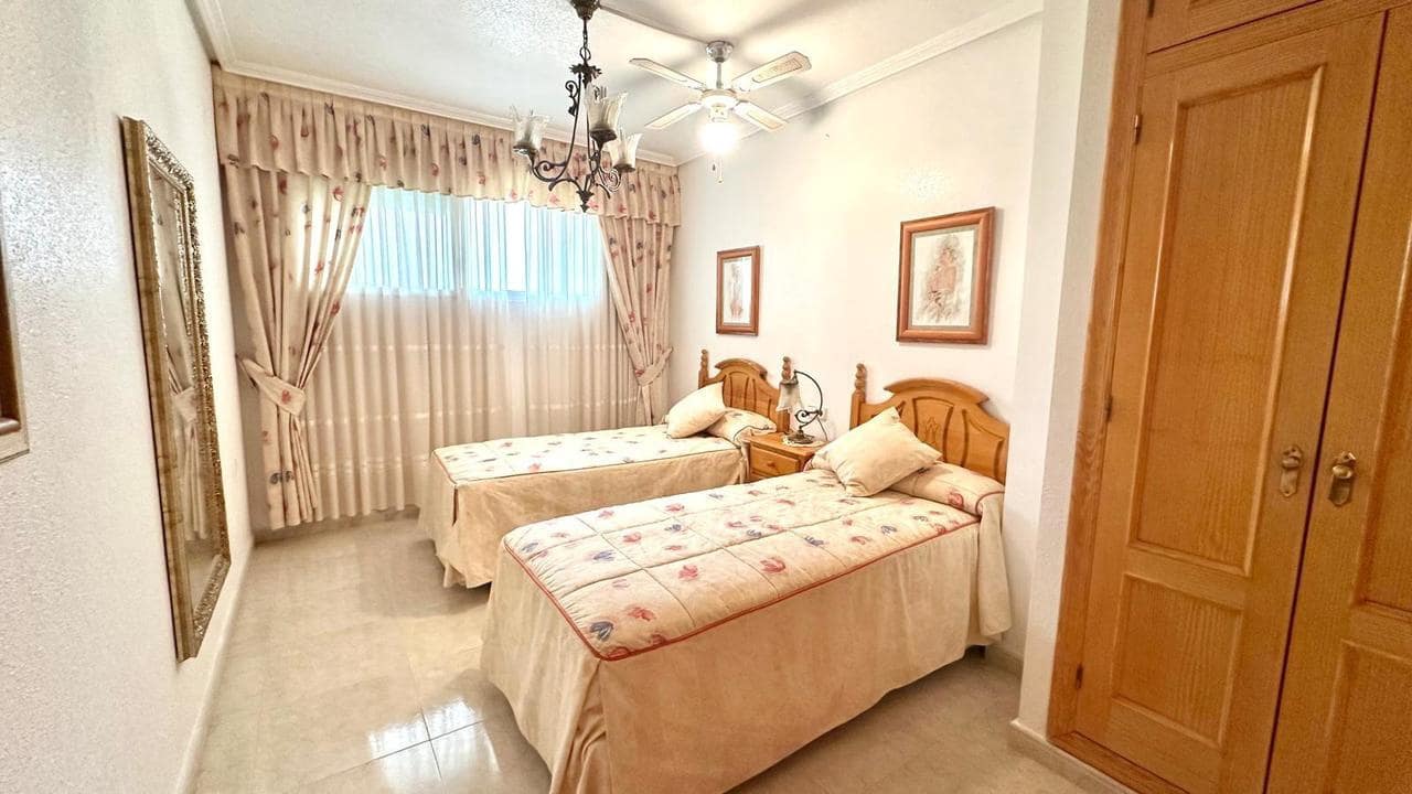 1 soveværelse Penthouse til salg i Torrevieja - € 189.900 (Ref: 9317412)