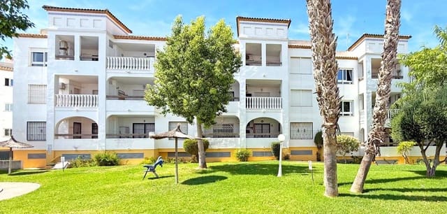 2 bedroom Apartment for sale in Dehesa de Campoamor, Orihuela - € 199,000 (Ref: 9317420)