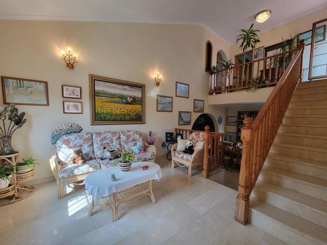 4 sypialnia Willa na sprzedaż w El Molino, Torrevieja z basenem - 1 000 000 € (Ref: 9317437)