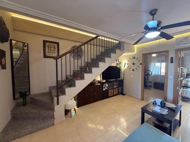 3 soveværelse Villa til salg i El Molino, Torrevieja med swimmingpool - € 215.000 (Ref: 9317443)