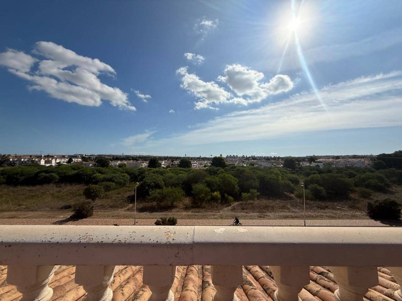 3 soveværelse Villa til salg i Torrevieja med swimmingpool - € 215.000 (Ref: 9317443)