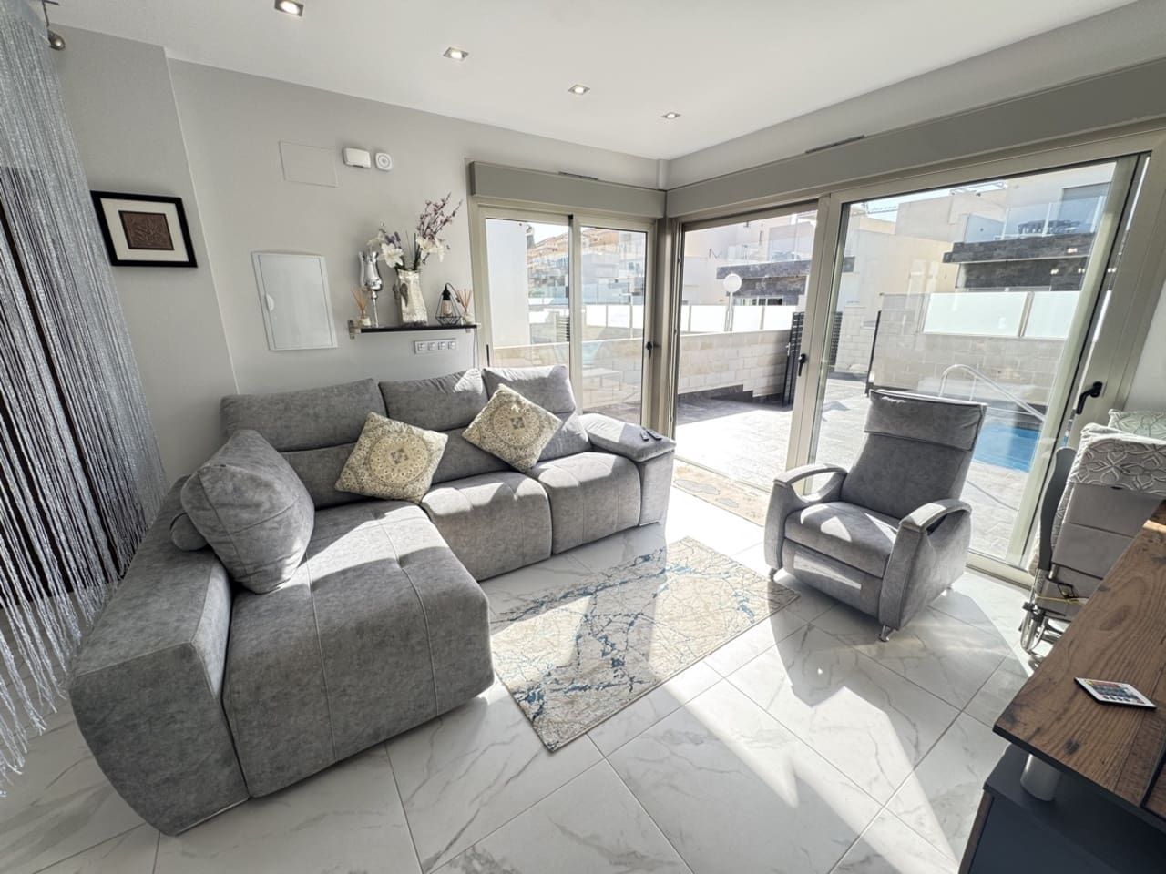 5 sypialnia Willa na sprzedaż w Villamartin z basenem - 480 000 € (Ref: 9321618)