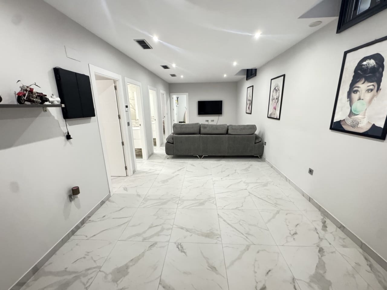 5 sypialnia Willa na sprzedaż w Villamartin z basenem - 480 000 € (Ref: 9321618)