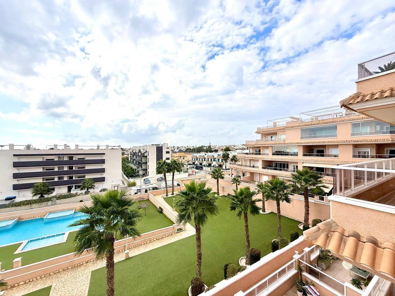 3 slaapkamer Appartement te koop in Orihuela Costa - € 354.000 (Ref: 9324255)