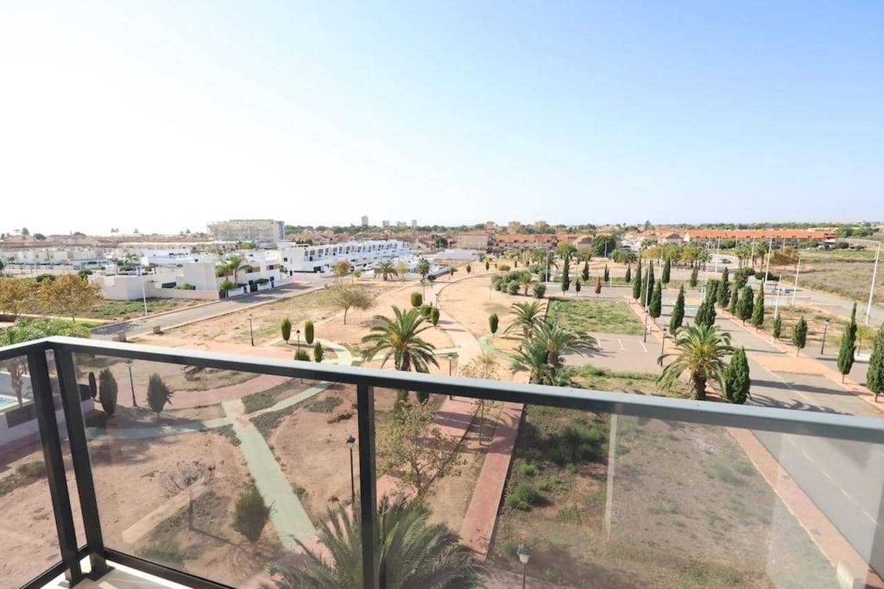 Apartamento de 2 habitaciones en San Pedro del Pinatar en venta - 195.000 € (Ref: 9324257)