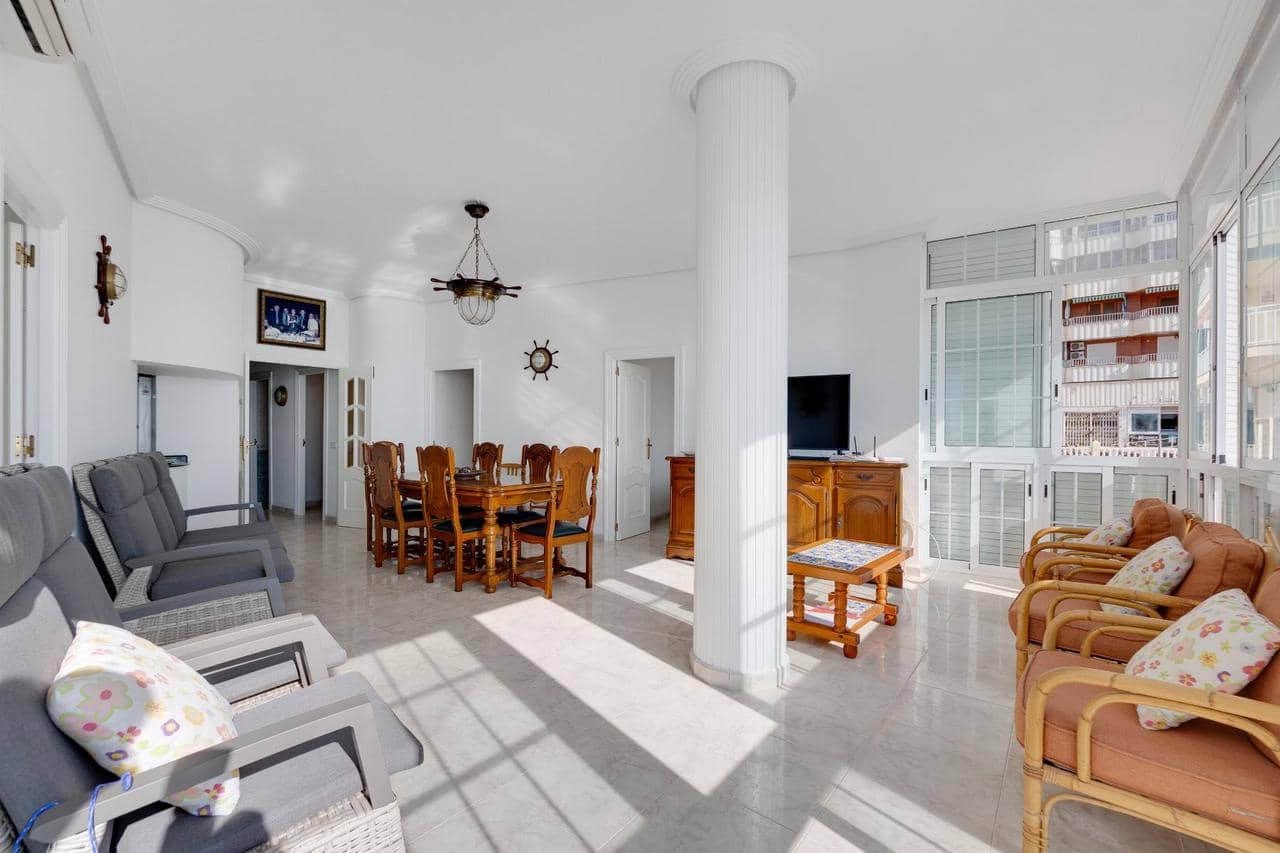 4 quarto Apartamento para venda em Torrevieja - 389 500 € (Ref: 9334510)