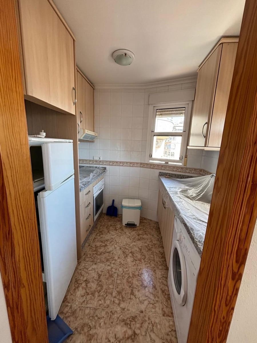 3 makuuhuone Huoneisto myytävänä paikassa Torrevieja - 245 000 € (Ref: 9337664)