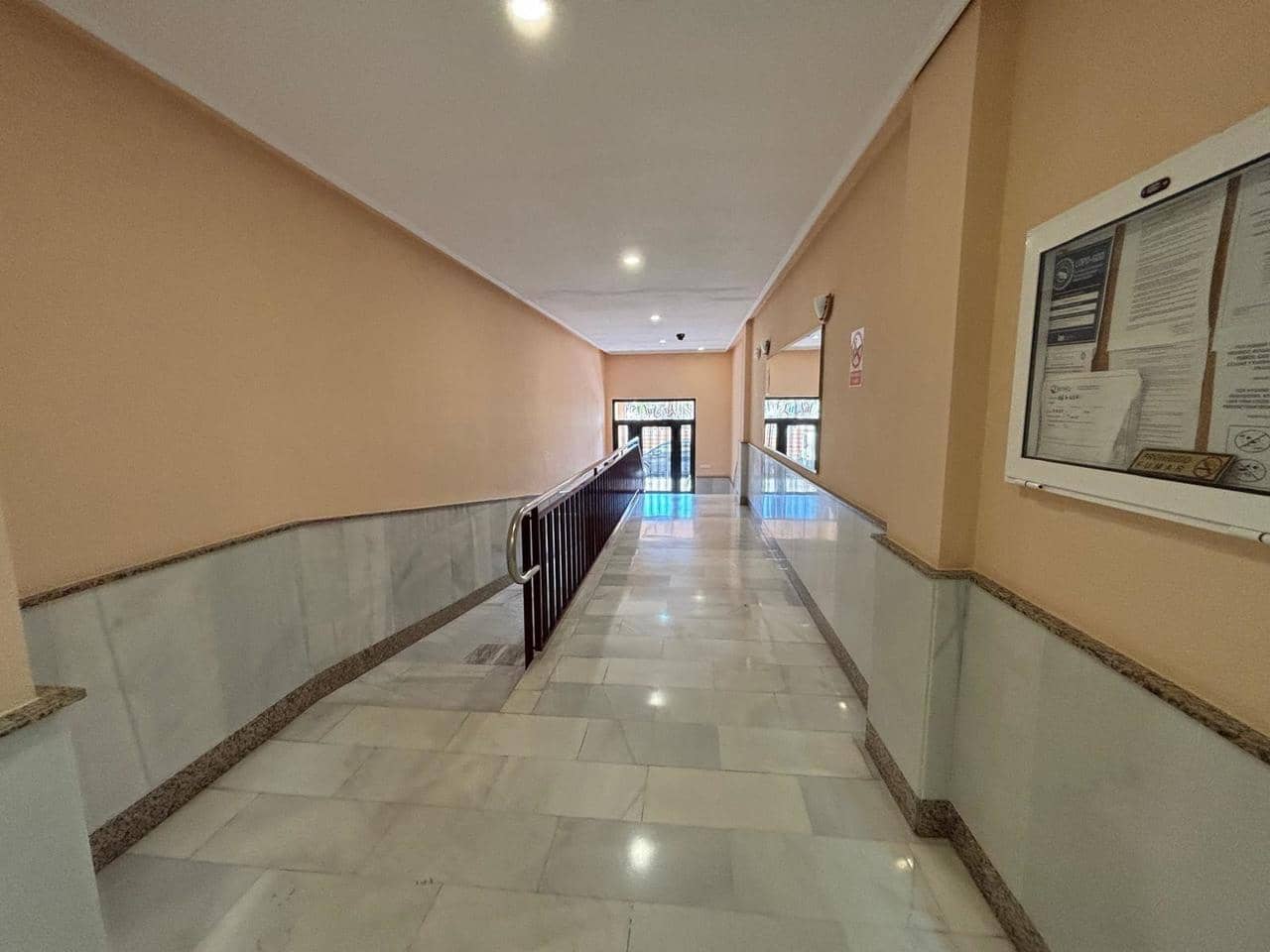 3 makuuhuone Huoneisto myytävänä paikassa Torrevieja - 245 000 € (Ref: 9337664)