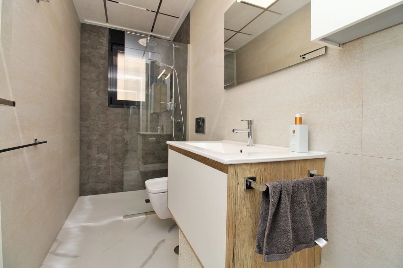 2 chambre Appartement à vendre à San Miguel de Salinas avec piscine - 349 950 € (Ref: 9337673)