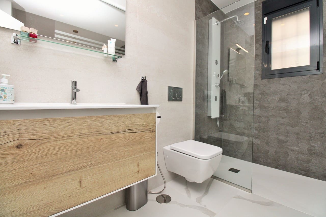 2 chambre Appartement à vendre à San Miguel de Salinas avec piscine - 349 950 € (Ref: 9337673)