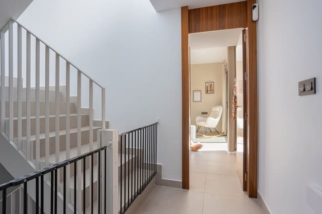 4 chambre Villa/Maison à vendre à Ciudad Quesada, Rojales avec piscine - 699 000 € (Ref: 9340822)