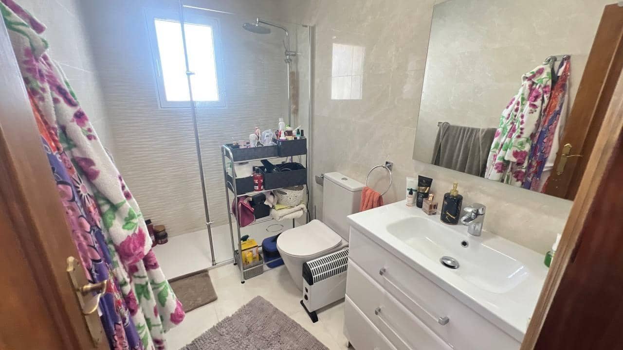 Casa de 3 habitaciones en Orihuela Costa en venta con piscina - 179.000 € (Ref: 9340828)