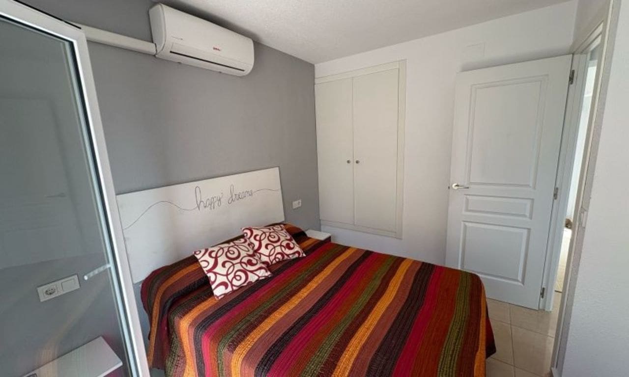 3 sypialnia Apartament na sprzedaż w Torrevieja - 236 995 € (Ref: 9340830)