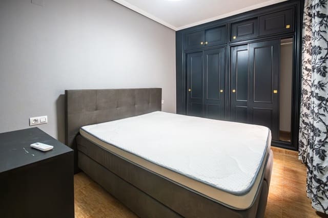 2 Zimmer Apartment zu verkaufen in Dehesa de Campoamor, Orihuela - 140.000 € (Ref: 9340833)