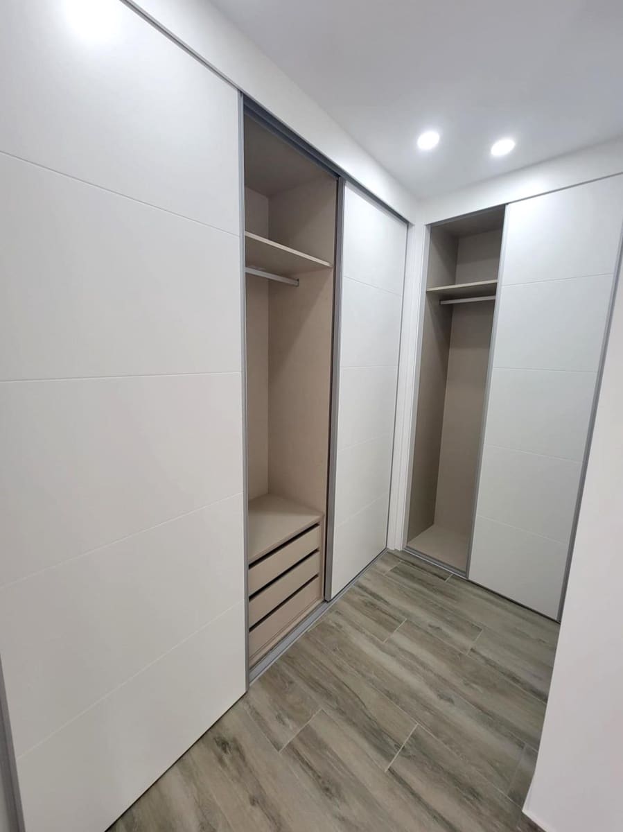 3 sypialnia Apartament na sprzedaż w Torrevieja z basenem - 375 000 € (Ref: 9342021)