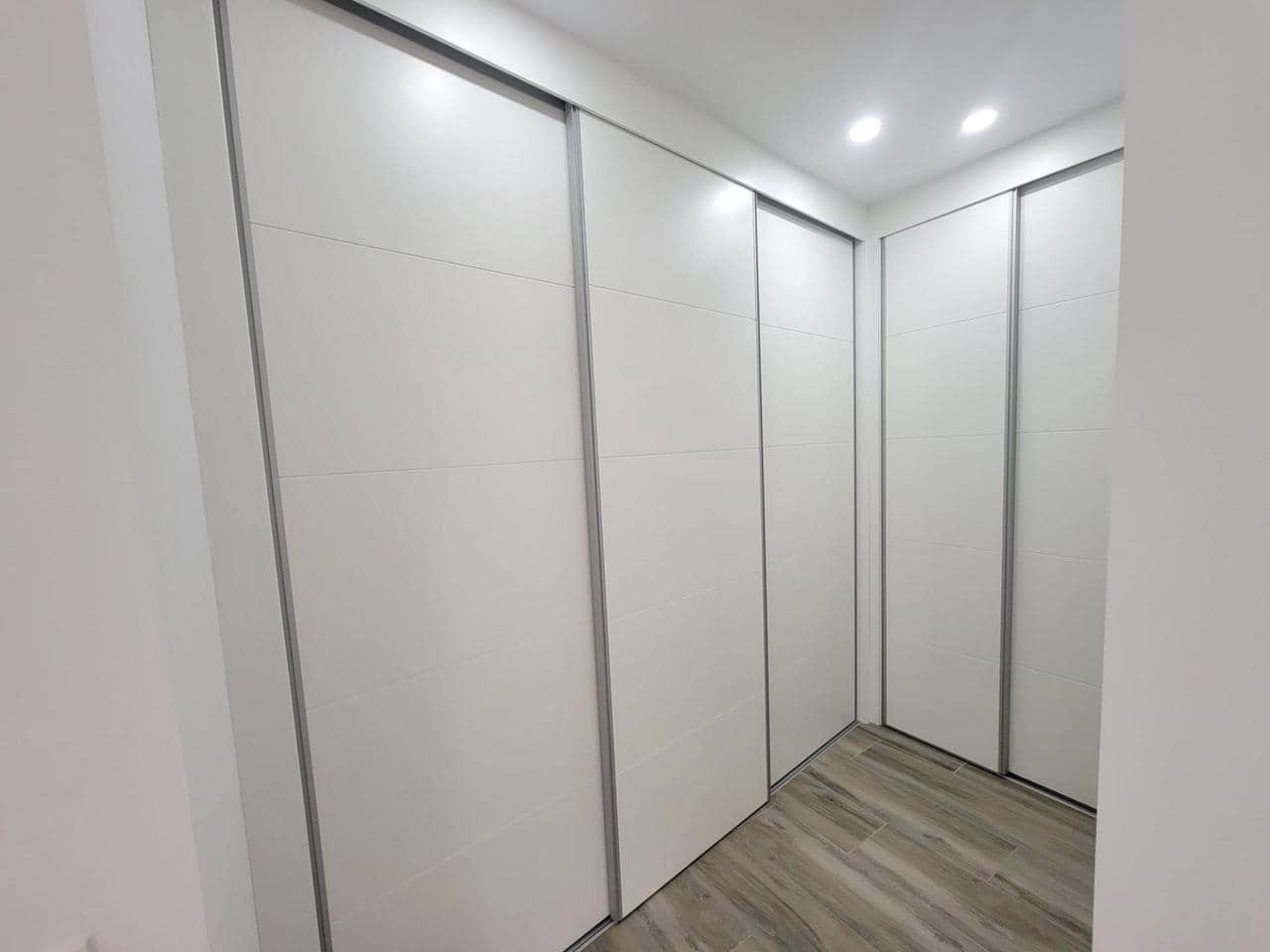 3 sypialnia Apartament na sprzedaż w Torrevieja z basenem - 375 000 € (Ref: 9342021)