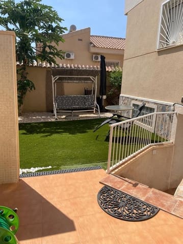 Chalet de 3 habitaciones en Ciudad Quesada, Rojales en venta con piscina - 340.000 € (Ref: 9342026)