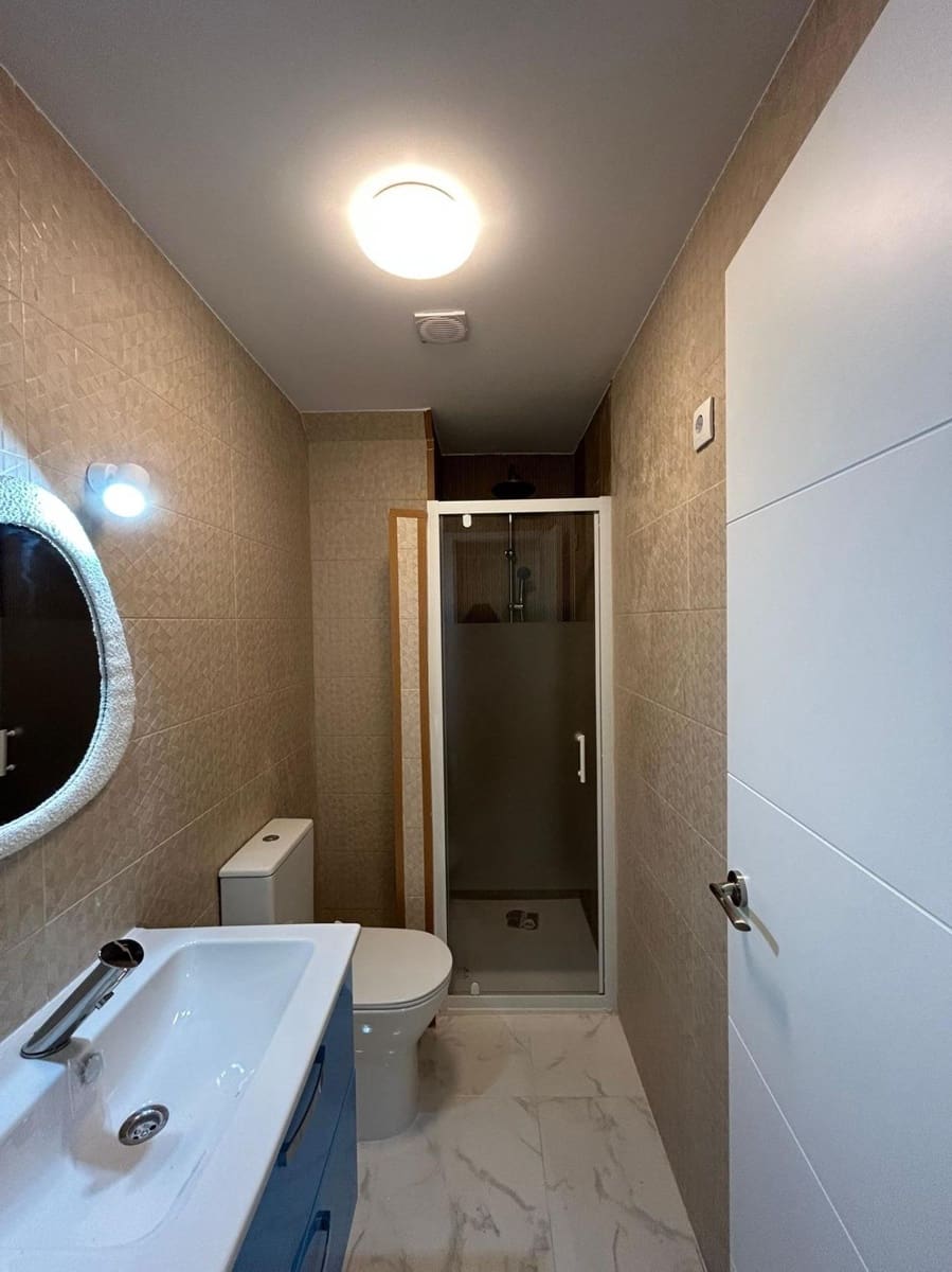 Apartamento de 3 habitaciones en Torrevieja en venta - 256.000 € (Ref: 9343167)