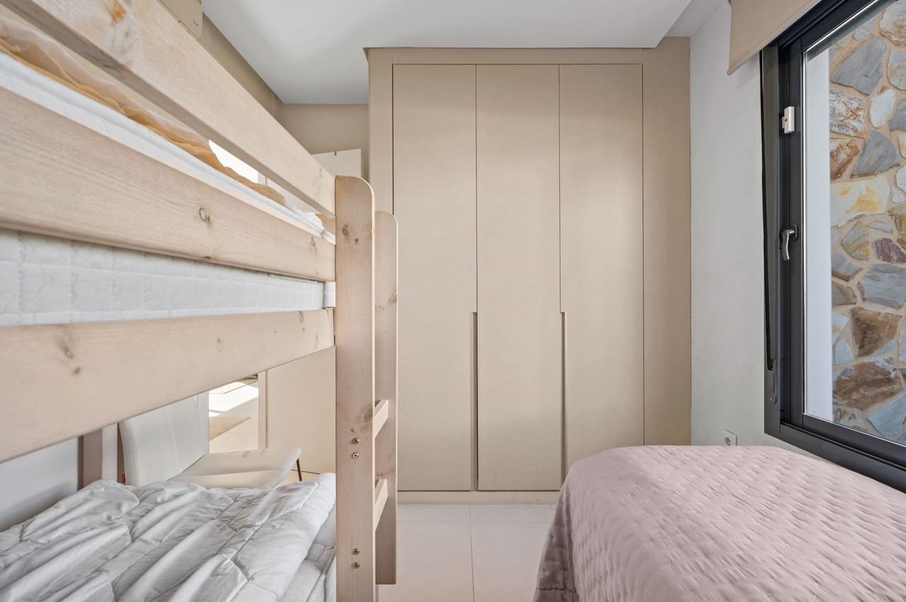 3 bedroom Bungalow for sale in Torrevieja - € 569,000 (Ref: 9343168)