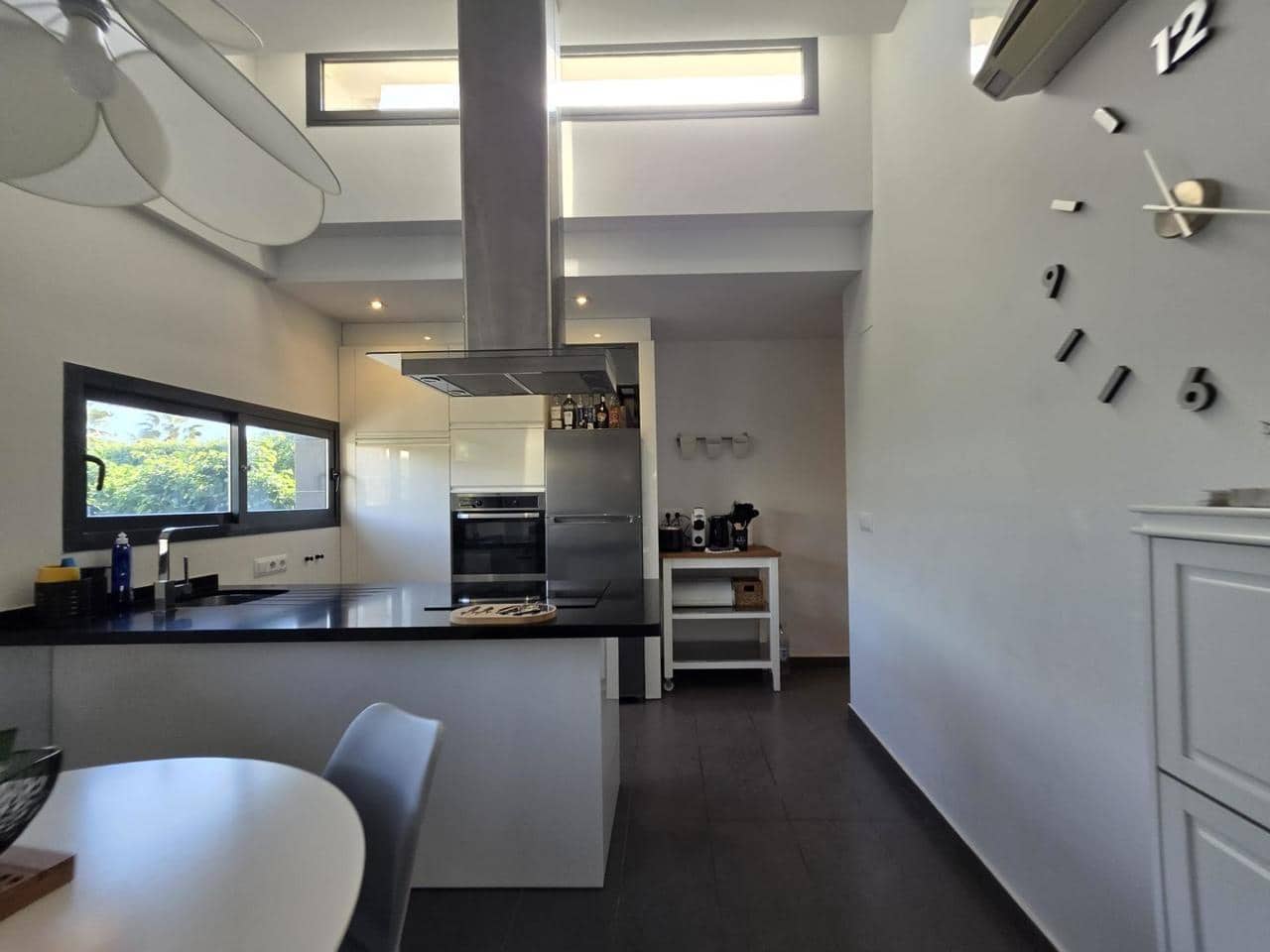 Chalet de 3 habitaciones en Orihuela Costa en venta - 339.000 € (Ref: 9344335)