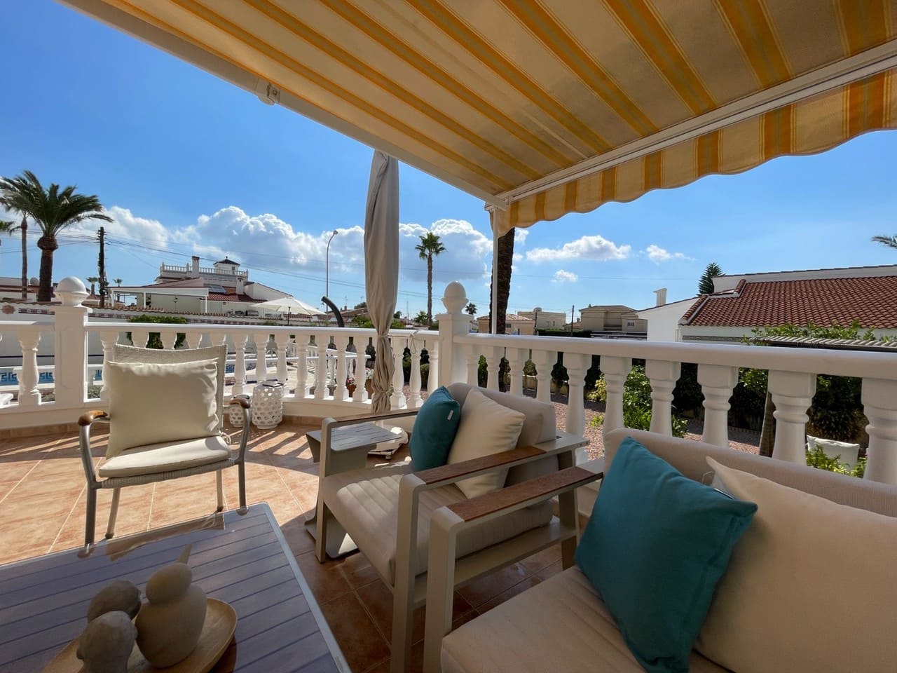 4 bedroom Villa for sale in Ciudad Quesada - € 490,000 (Ref: 9346797)