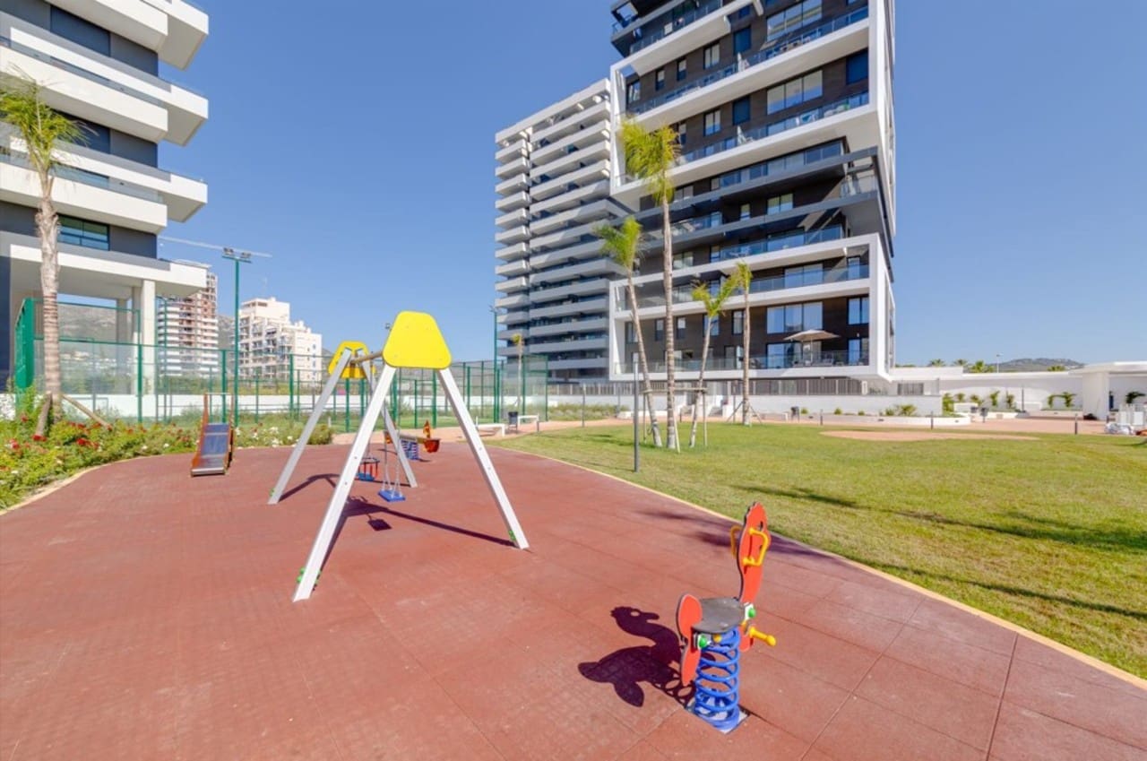 Apartamento de 3 habitaciones en Calpe / Calp en venta - 645.000 € (Ref: 9348965)