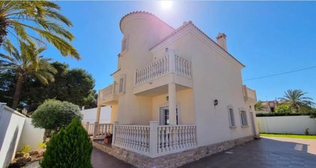 4 soverom Hus til salgs i Cabo Roig, Orihuela - € 910 000 (Ref: 9348971)