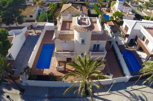 4 soverom Hus til salgs i Cabo Roig, Orihuela - € 910 000 (Ref: 9348971)