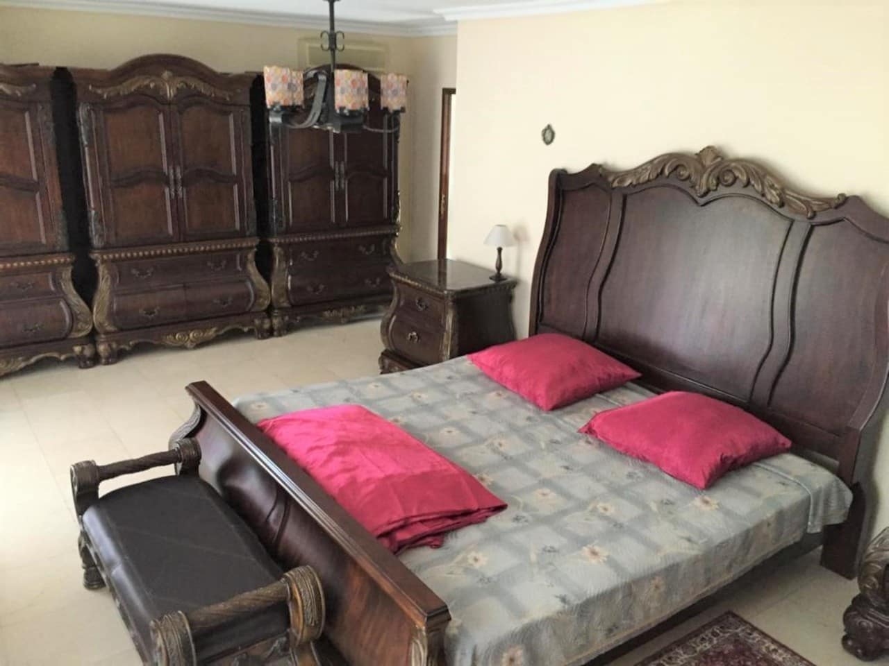 6 bedroom Townhouse for sale in Torrevieja - € 950,000 (Ref: 9348972)