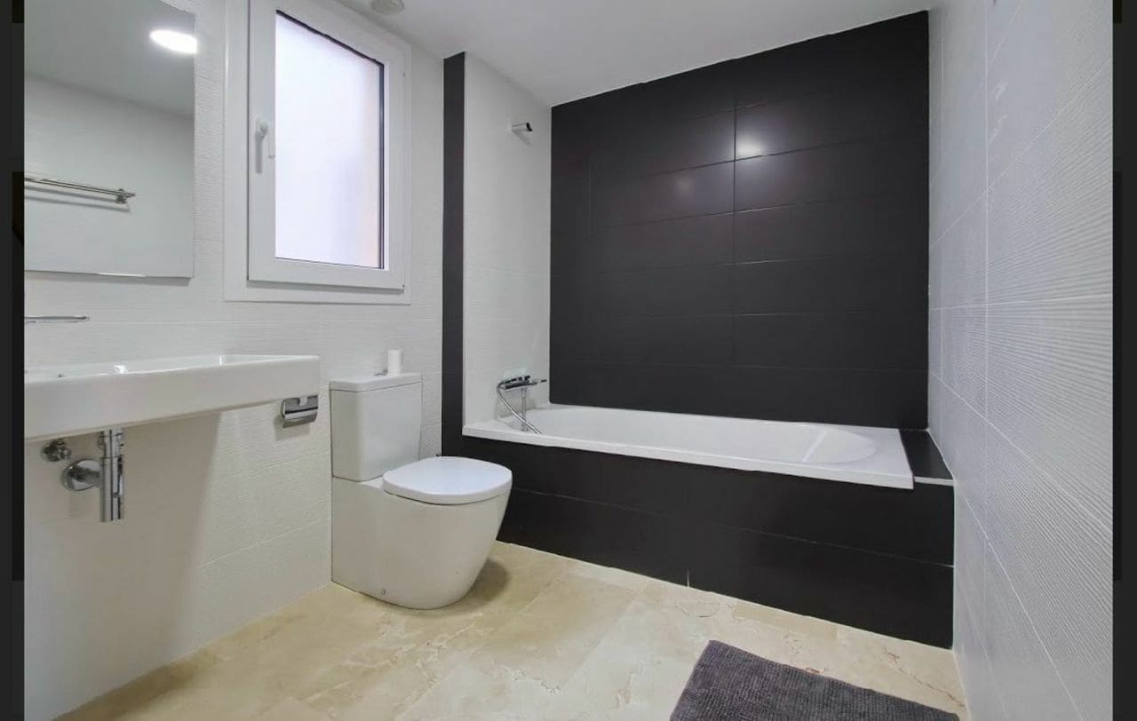 Apartamento de 3 habitaciones en Torrevieja en venta - 435.750 € (Ref: 9348974)