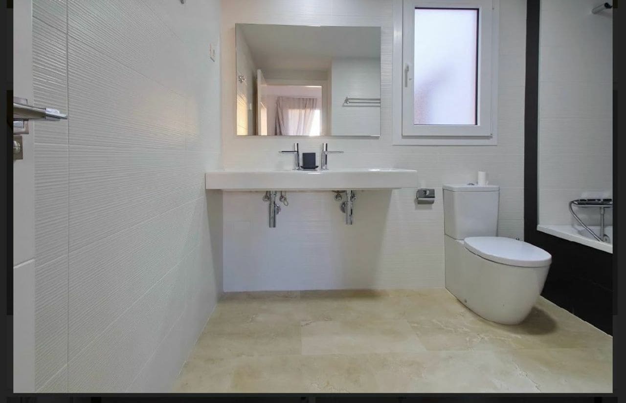 Apartamento de 3 habitaciones en Torrevieja en venta - 435.750 € (Ref: 9348974)