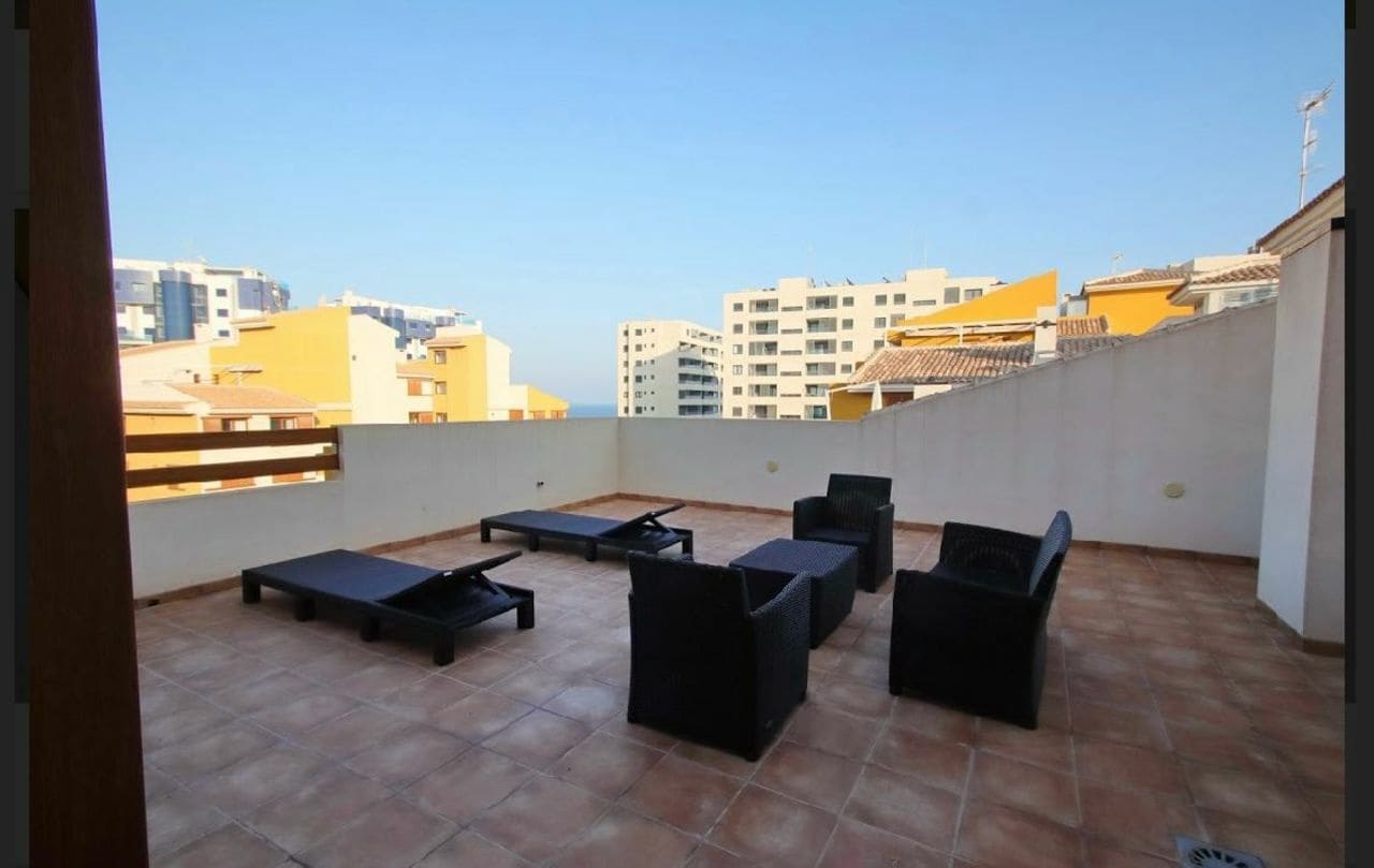 Apartamento de 3 habitaciones en Torrevieja en venta - 435.750 € (Ref: 9348974)