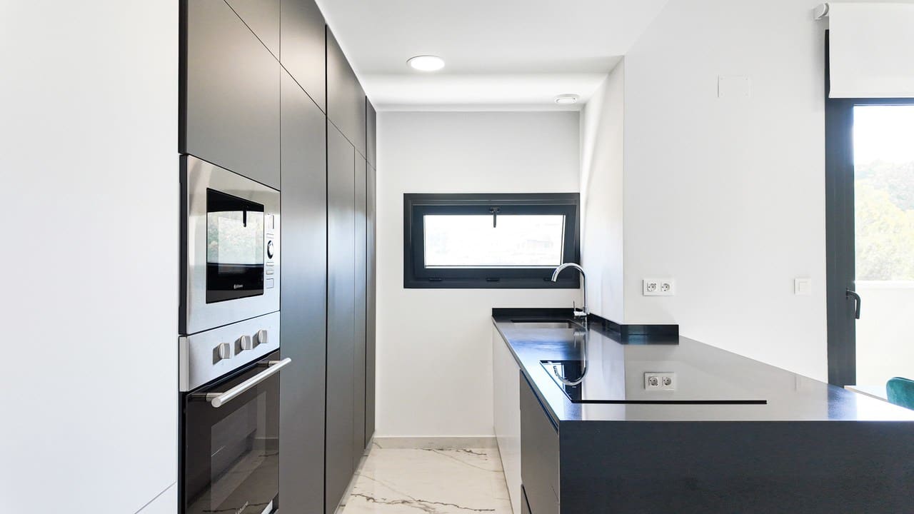 2 bedroom Apartment for sale in Orihuela Costa - € 299,900 (Ref: 9348983)