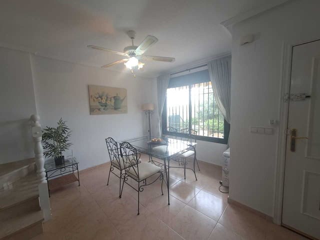 2 bedroom Townhouse for sale in Dehesa de Campoamor, Orihuela - € 228,000 (Ref: 9348989)