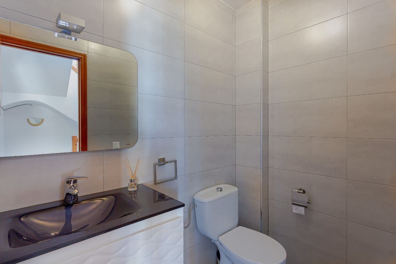 3 bedroom Villa for sale in Orihuela Costa - € 319,000 (Ref: 9348990)