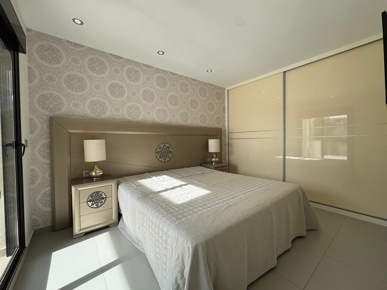 3 makuuhuone Huvila myytävänä paikassa Ciudad Quesada mukana uima-altaan - 459 000 € (Ref: 9348991)