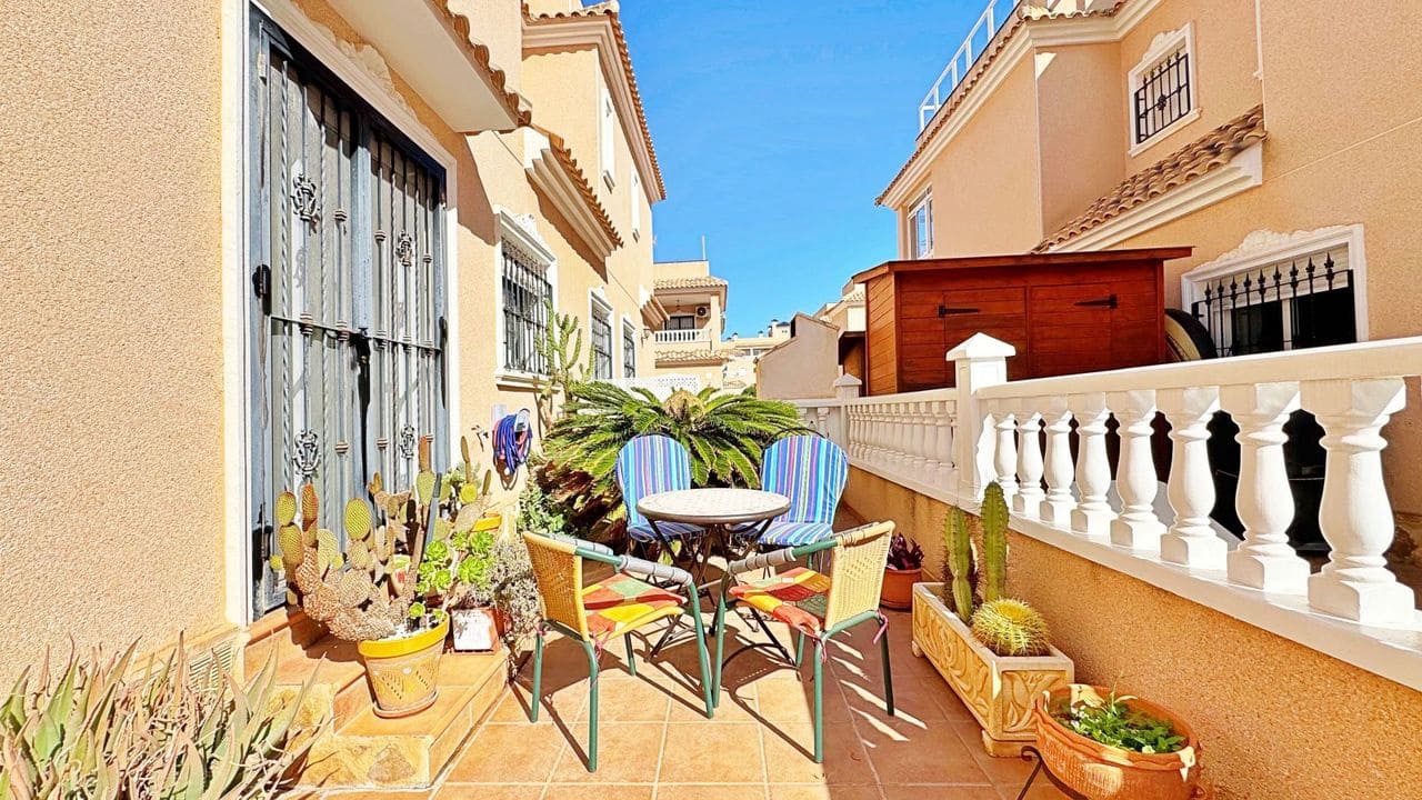 3 bedroom Townhouse for sale in Orihuela Costa - € 275,900 (Ref: 9353153)